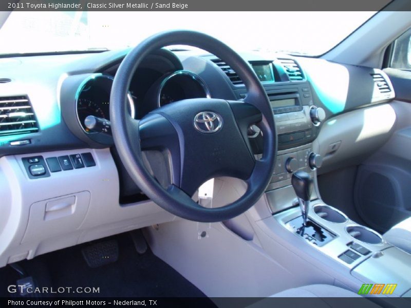 Classic Silver Metallic / Sand Beige 2011 Toyota Highlander