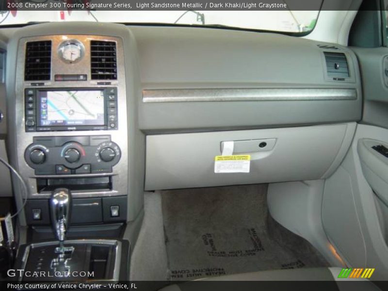 Light Sandstone Metallic / Dark Khaki/Light Graystone 2008 Chrysler 300 Touring Signature Series