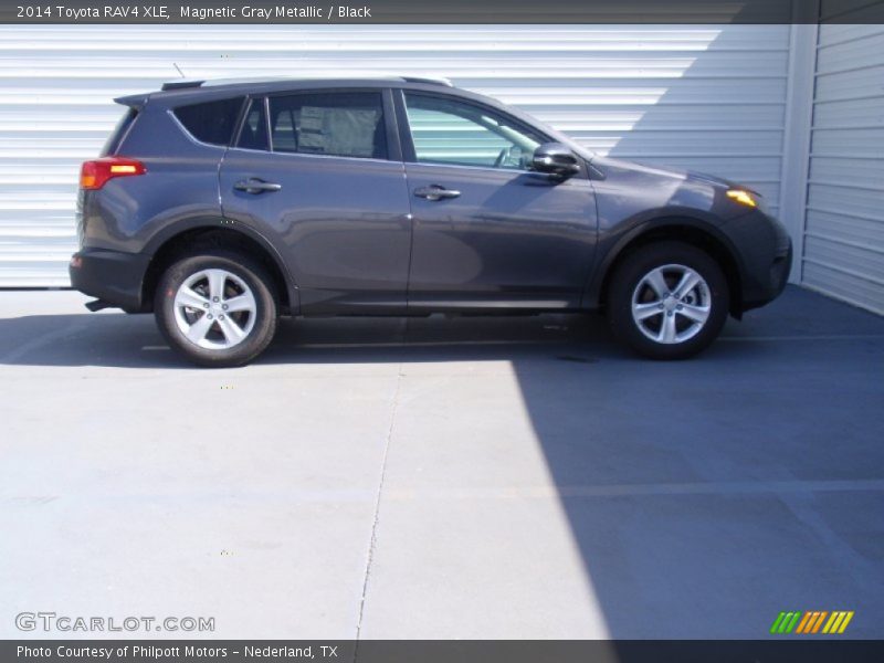 Magnetic Gray Metallic / Black 2014 Toyota RAV4 XLE