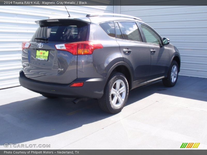 Magnetic Gray Metallic / Black 2014 Toyota RAV4 XLE