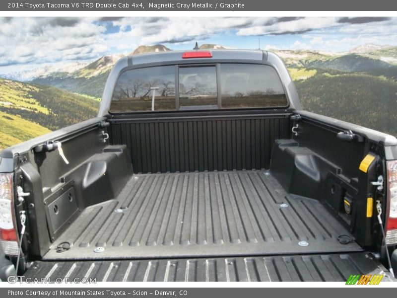 Magnetic Gray Metallic / Graphite 2014 Toyota Tacoma V6 TRD Double Cab 4x4