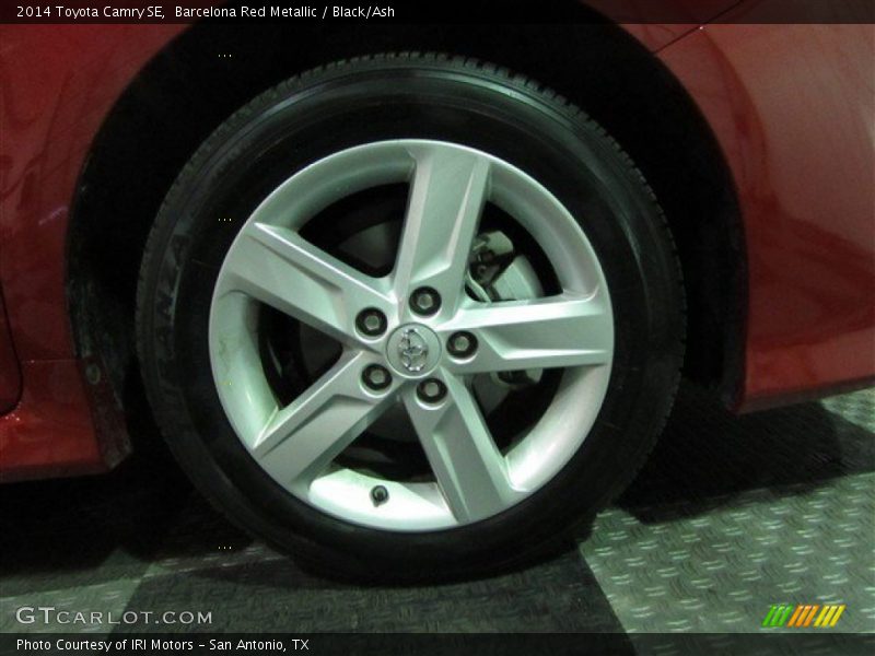 Barcelona Red Metallic / Black/Ash 2014 Toyota Camry SE