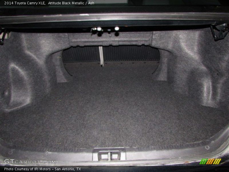 Attitude Black Metallic / Ash 2014 Toyota Camry XLE