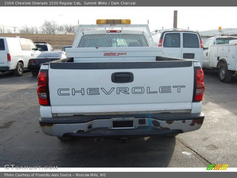 Summit White / Dark Charcoal 2004 Chevrolet Silverado 1500 Regular Cab