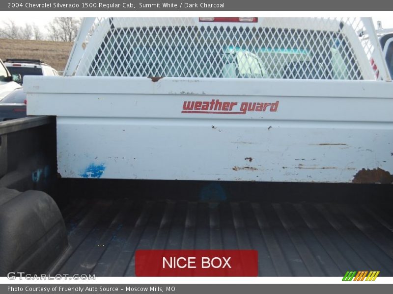 Summit White / Dark Charcoal 2004 Chevrolet Silverado 1500 Regular Cab