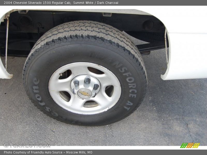 Summit White / Dark Charcoal 2004 Chevrolet Silverado 1500 Regular Cab