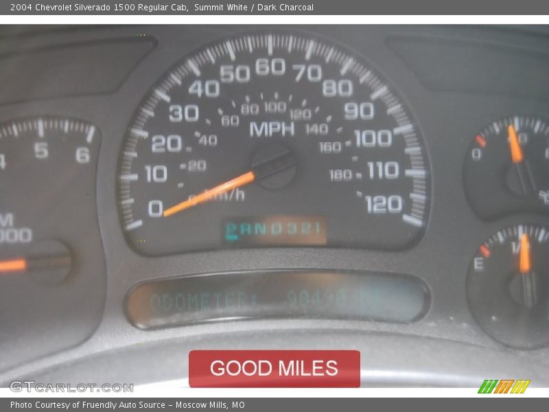 Summit White / Dark Charcoal 2004 Chevrolet Silverado 1500 Regular Cab