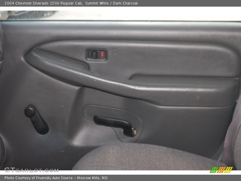Summit White / Dark Charcoal 2004 Chevrolet Silverado 1500 Regular Cab
