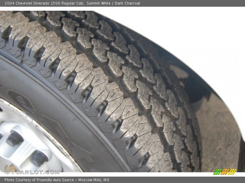Summit White / Dark Charcoal 2004 Chevrolet Silverado 1500 Regular Cab