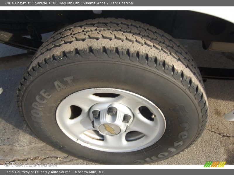 Summit White / Dark Charcoal 2004 Chevrolet Silverado 1500 Regular Cab