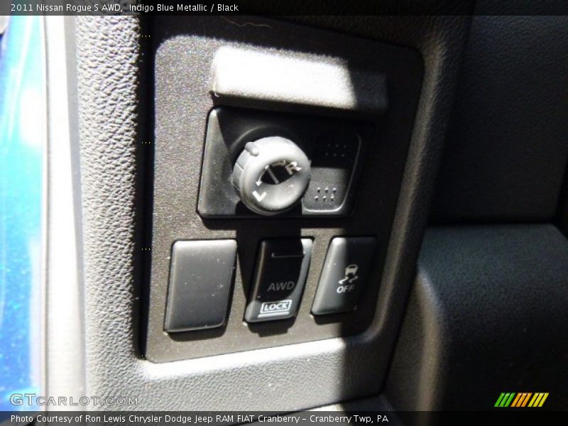 Indigo Blue Metallic / Black 2011 Nissan Rogue S AWD