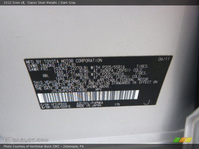 Classic Silver Metallic / Dark Gray 2012 Scion xB