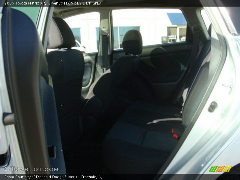 Silver Streak Mica / Dark Gray 2006 Toyota Matrix XR