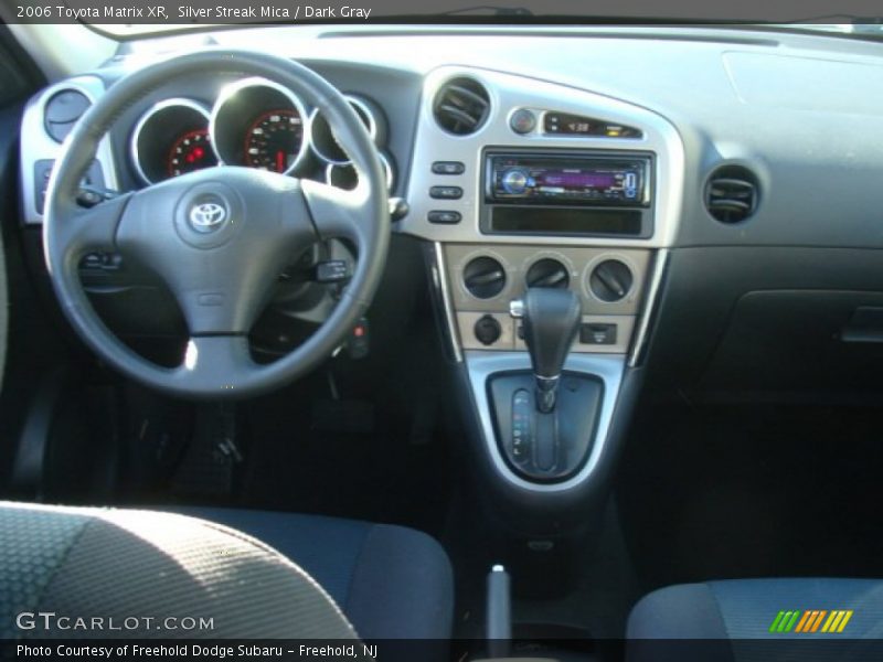 Silver Streak Mica / Dark Gray 2006 Toyota Matrix XR