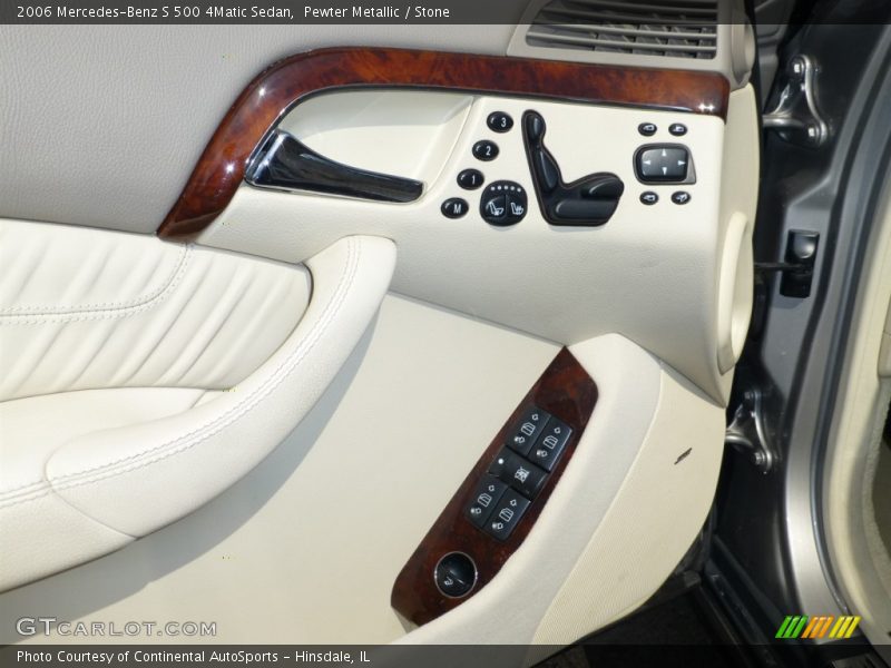 Controls of 2006 S 500 4Matic Sedan