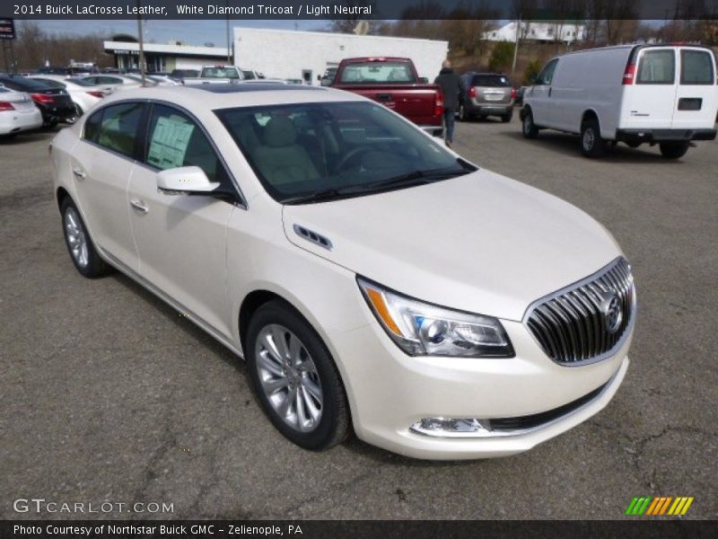 Front 3/4 View of 2014 LaCrosse Leather