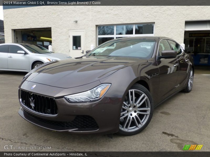 Front 3/4 View of 2014 Ghibli S Q4