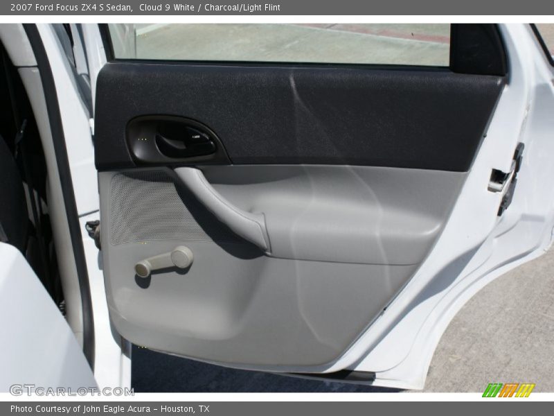 Cloud 9 White / Charcoal/Light Flint 2007 Ford Focus ZX4 S Sedan