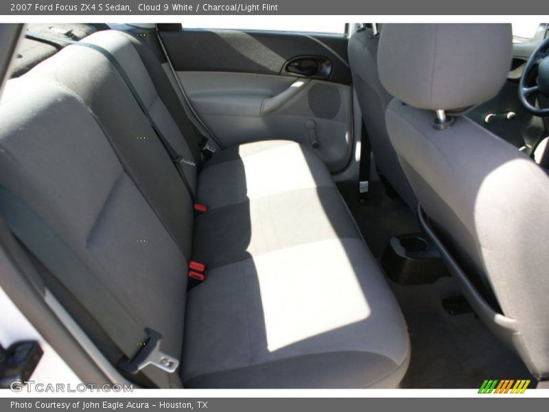 Cloud 9 White / Charcoal/Light Flint 2007 Ford Focus ZX4 S Sedan