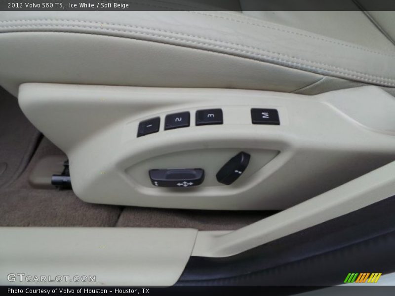 Ice White / Soft Beige 2012 Volvo S60 T5