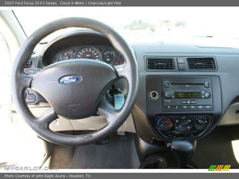 Cloud 9 White / Charcoal/Light Flint 2007 Ford Focus ZX4 S Sedan