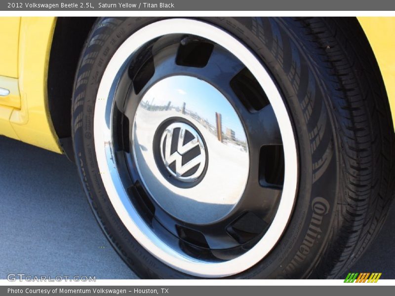 Saturn Yellow / Titan Black 2012 Volkswagen Beetle 2.5L