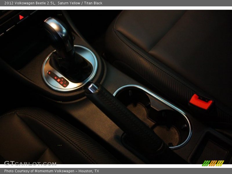 Saturn Yellow / Titan Black 2012 Volkswagen Beetle 2.5L