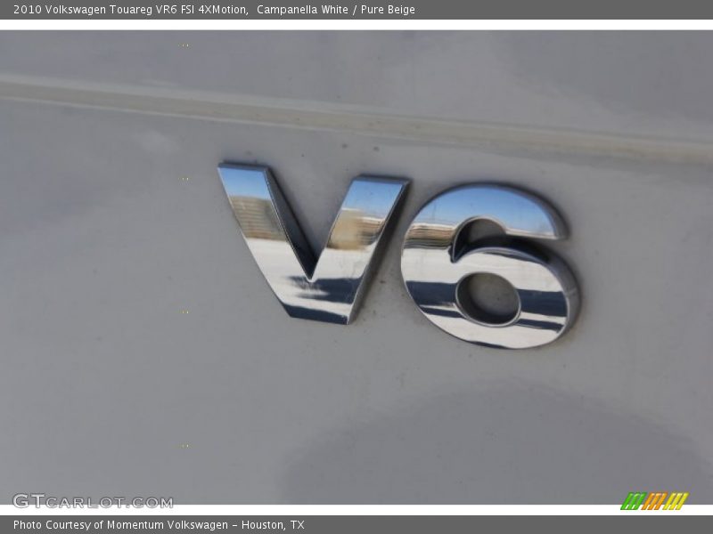 Campanella White / Pure Beige 2010 Volkswagen Touareg VR6 FSI 4XMotion