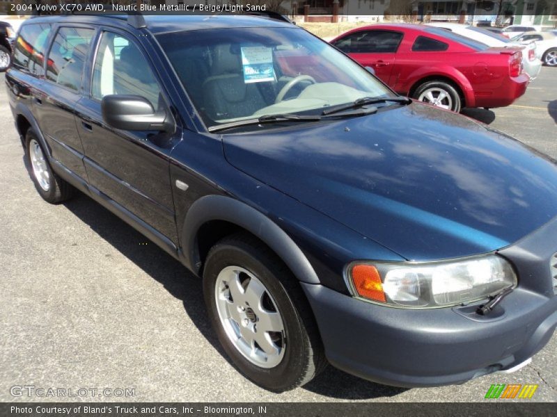 Nautic Blue Metallic / Beige/Light Sand 2004 Volvo XC70 AWD