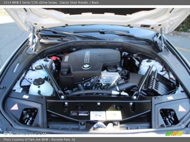  2014 5 Series 528i xDrive Sedan Engine - 2.0 Liter DI TwinPower Turbocharged DOHC 16-Valve VVT 4 Cylinder