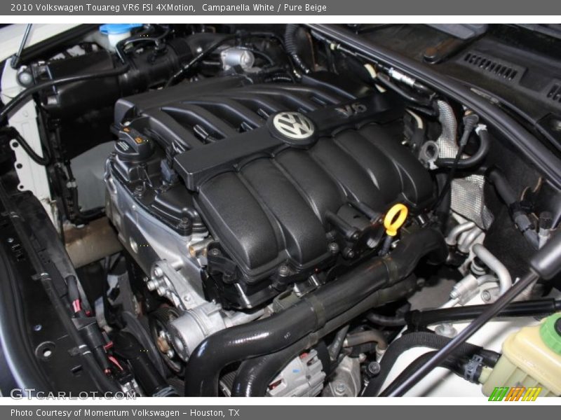 Campanella White / Pure Beige 2010 Volkswagen Touareg VR6 FSI 4XMotion