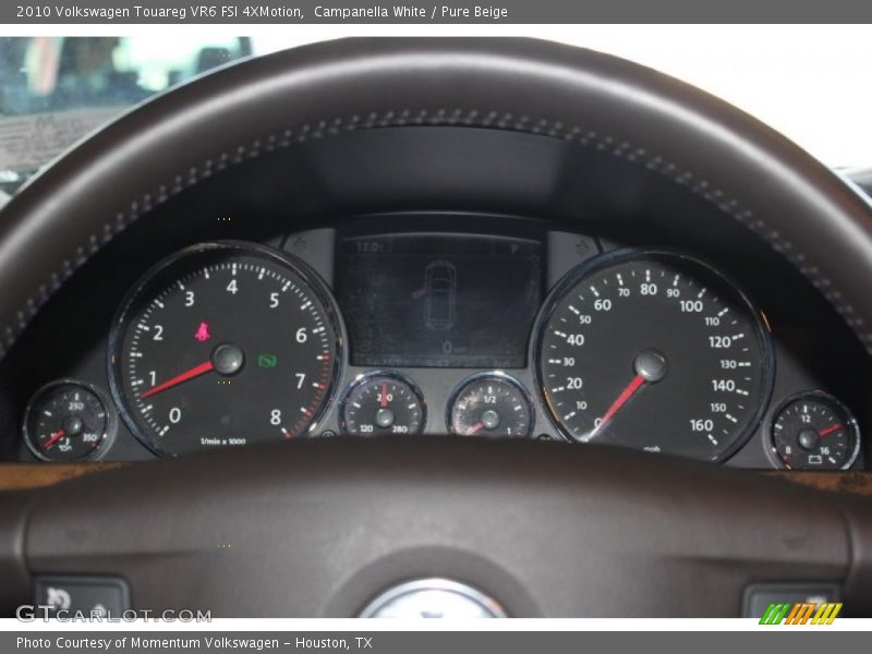 Campanella White / Pure Beige 2010 Volkswagen Touareg VR6 FSI 4XMotion