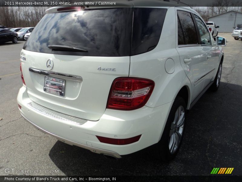 Arctic White / Cashmere 2011 Mercedes-Benz ML 350 4Matic