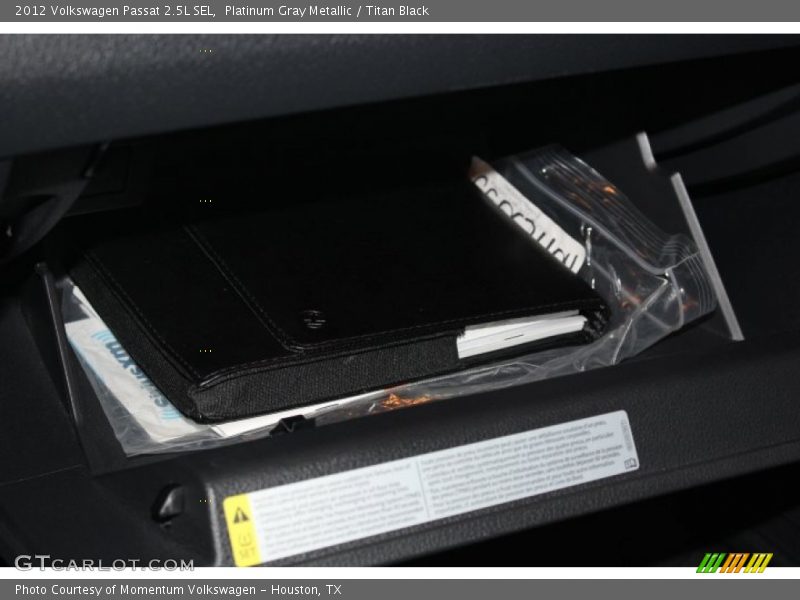 Platinum Gray Metallic / Titan Black 2012 Volkswagen Passat 2.5L SEL