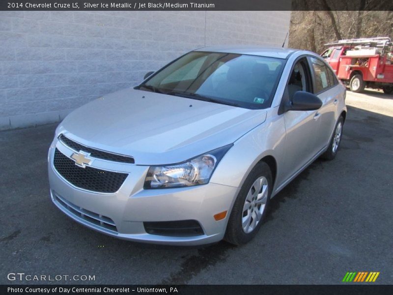 Silver Ice Metallic / Jet Black/Medium Titanium 2014 Chevrolet Cruze LS