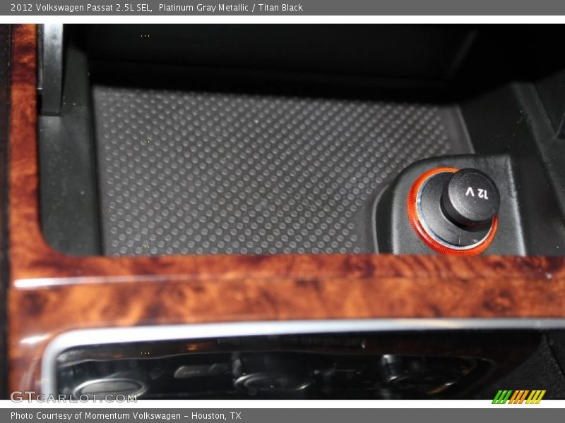 Platinum Gray Metallic / Titan Black 2012 Volkswagen Passat 2.5L SEL