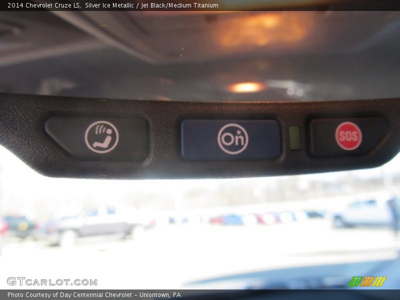 Silver Ice Metallic / Jet Black/Medium Titanium 2014 Chevrolet Cruze LS