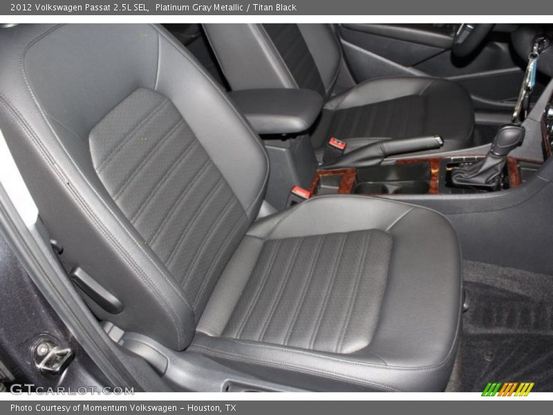 Platinum Gray Metallic / Titan Black 2012 Volkswagen Passat 2.5L SEL
