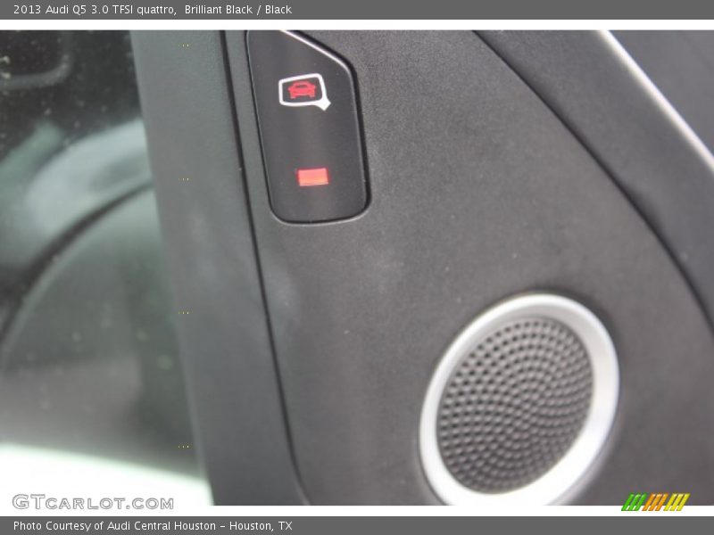 Brilliant Black / Black 2013 Audi Q5 3.0 TFSI quattro