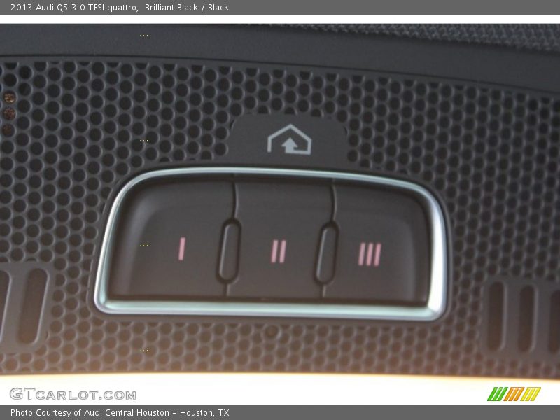 Brilliant Black / Black 2013 Audi Q5 3.0 TFSI quattro