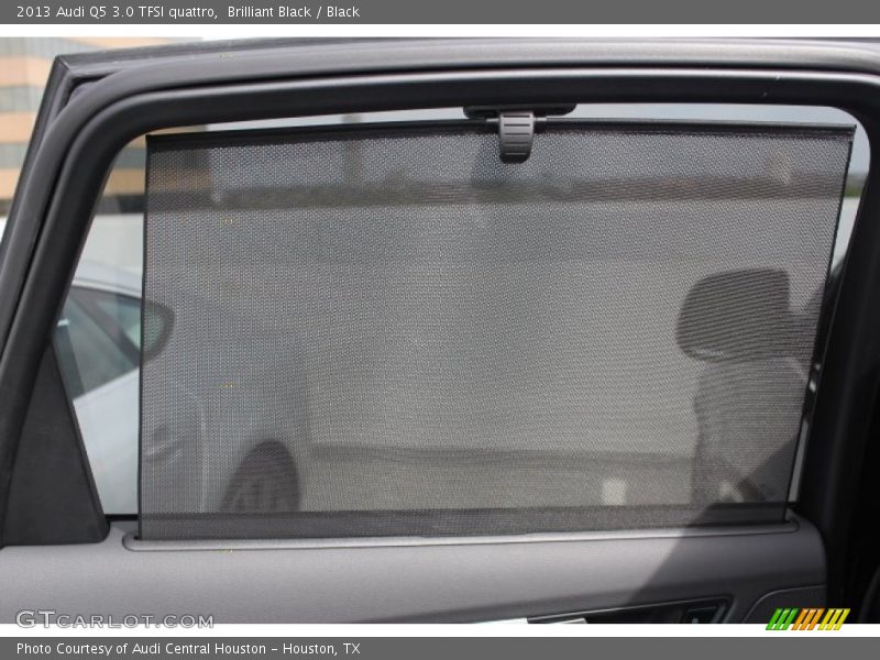 Brilliant Black / Black 2013 Audi Q5 3.0 TFSI quattro