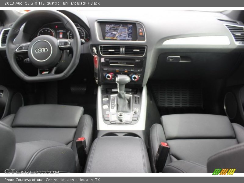 Dashboard of 2013 Q5 3.0 TFSI quattro
