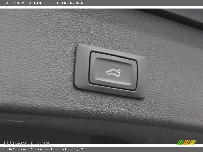Brilliant Black / Black 2013 Audi Q5 3.0 TFSI quattro