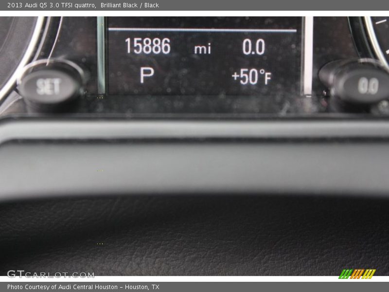 Brilliant Black / Black 2013 Audi Q5 3.0 TFSI quattro