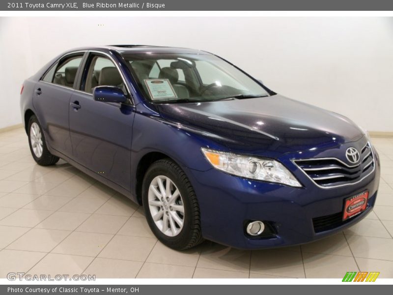 Blue Ribbon Metallic / Bisque 2011 Toyota Camry XLE