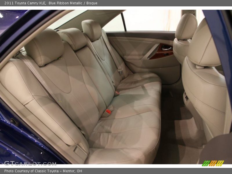 Blue Ribbon Metallic / Bisque 2011 Toyota Camry XLE