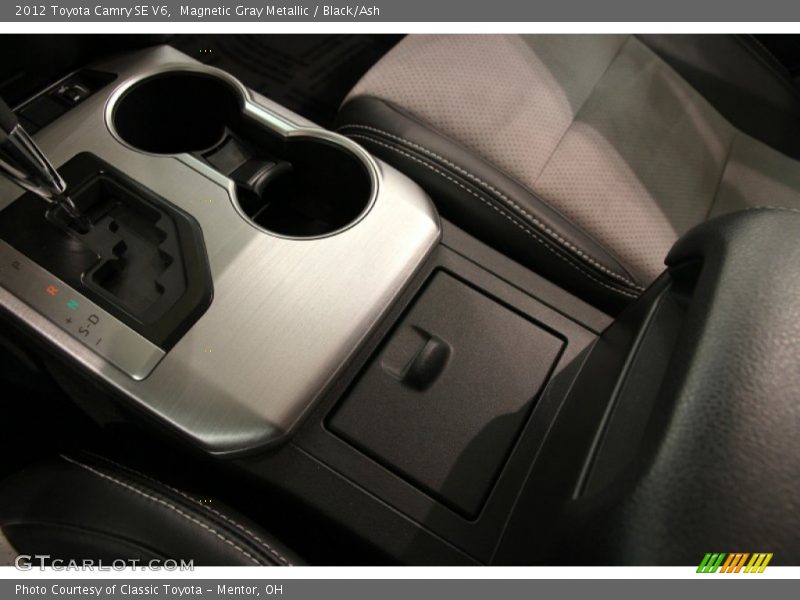 Magnetic Gray Metallic / Black/Ash 2012 Toyota Camry SE V6