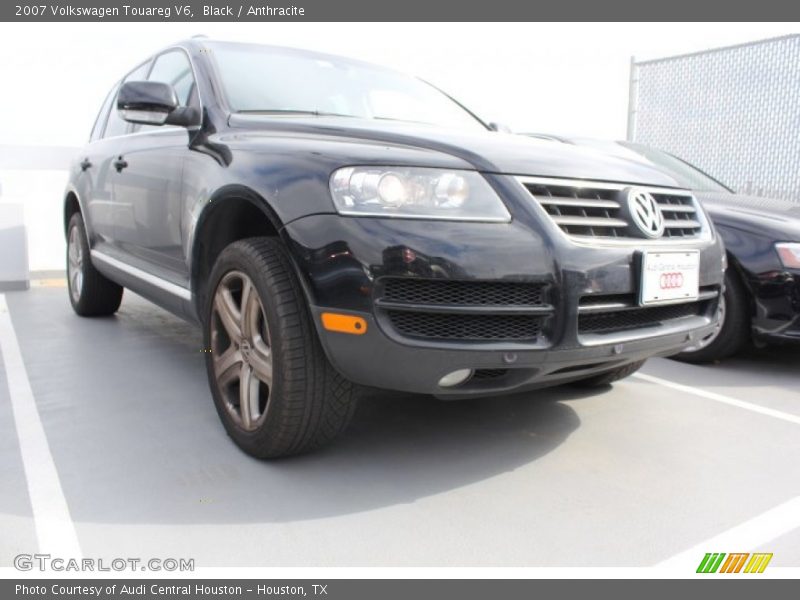 Black / Anthracite 2007 Volkswagen Touareg V6