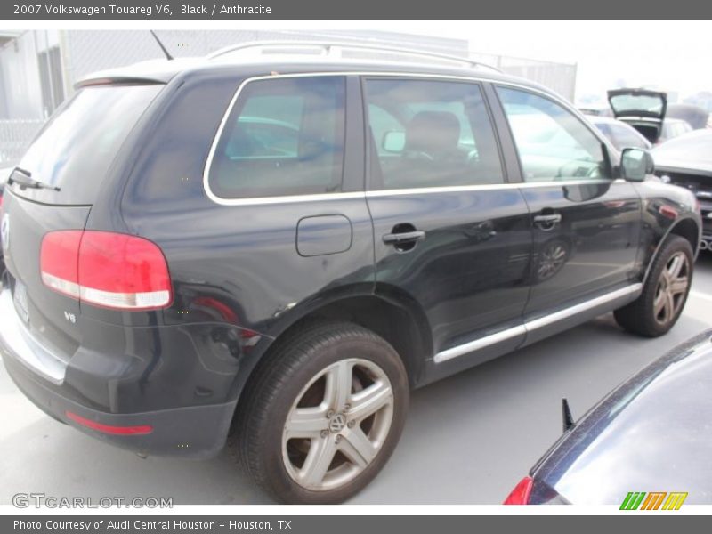 Black / Anthracite 2007 Volkswagen Touareg V6