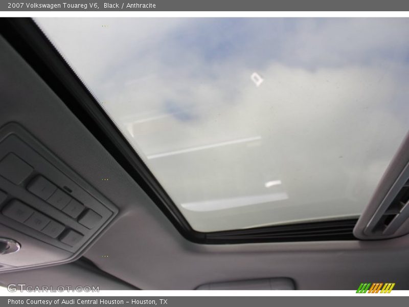 Black / Anthracite 2007 Volkswagen Touareg V6